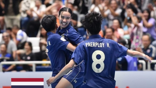 เวียดนาม สุดช็อก !! “ทีมชาติไทย” รัวแซง ทะลุเข้าชิงชนะเลิศ