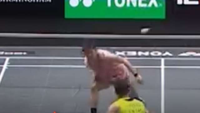 โด่งดังทั่วโลก !! BWF โพสต์ช๊อต “วิว กุลวุฒิ” แบดมินตันไทย เล่นงาน โปปอฟ ยากสุดจะรับได้