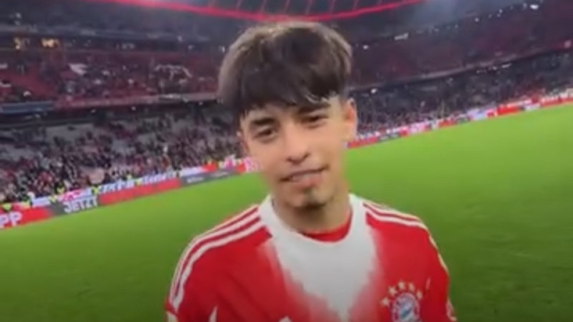 Bayern โพสต์คลิปช็อต “ไมคอน” เจ้าหนูบราซิลหัวใจไทย เปิดใจกลาง สนาม อัลลิอันซ์ อารีน่า หลังประเดิมชุดใหญ่บาเยิร์นครั้งแรกในชีวิต