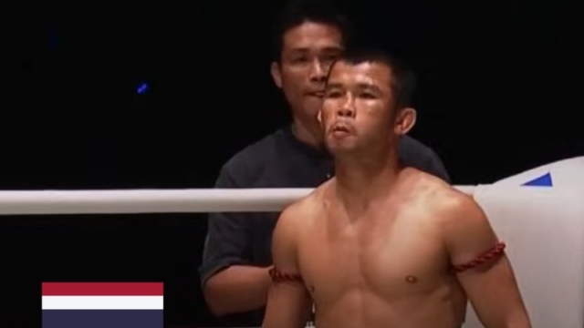 แฟนไทยห้ามพลาด ไฟต์หยุดโลก !! 4 ช่องทางชมสด น้องโอ๋ ปะทะ “อัสซาดูลาห์”