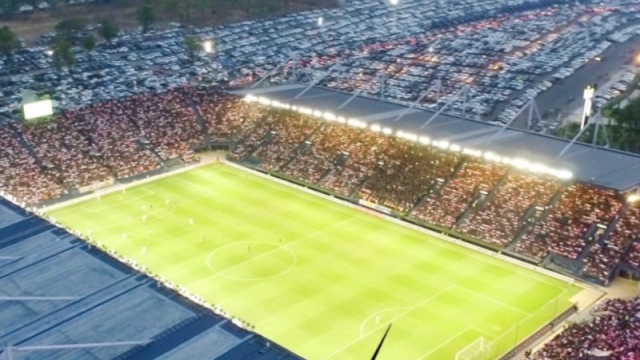 นัดนี้เดือดแน่ !! ช่องทางถ่ายทอดสด บุรีรัมย์ ตัวแทนประเทศไทย ปะทะ เมลเบิร์น ซิตี้ ทีมแกร่งออสเตรเลีย ชี้ชะตาเข้ารอบ