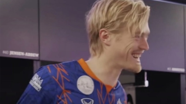 ฮือฮา !! แข้งทีมดังยุโรป สวมเสื้อ “ไทยลีก” โผล่สนามซ้อม