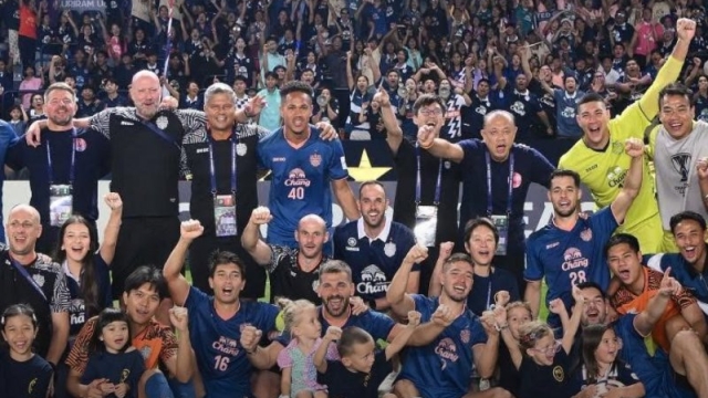 ฮือฮา !! ทรู แบงค็อก โผล่คอมเม้นท์โพสต์ “บุรีรัมย์” เข้ารอบเอเชีย