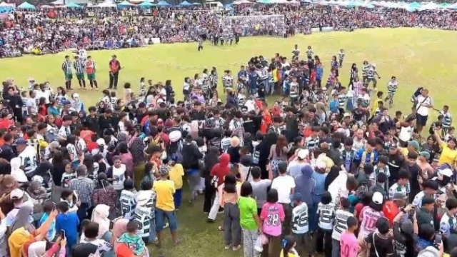 ด่วน !! กำลังจะลงสนาม ช่องทางชม “หมอนทองวิทยา” พบ อบจ.ชัยนาท