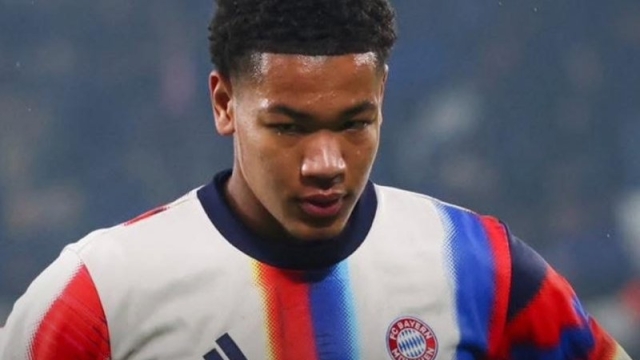 สุดเหลือจะเชื่อ !! บาเยิร์น มิวนิค เตรียมส่งแข้ง 16 ปี เฝ้าเสาแมตช์ชี้ชะตา ยูฟ่า แชมเปี้ยนส์ลีก