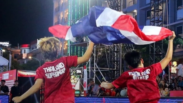 ด่วน !! เทคบอล เปลี่ยนกฎใหม่ กระทบเบอร์ 1 โลก “ทีมชาติไทย”