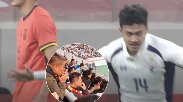 ชมช็อต แฟนบอลจีน อึ้งกันทั้งสนามเฟิงตง !! วินาทีโดน “ทีมชาติไทย” ทะลวงตาข่ายขึ้นนำ 2-0