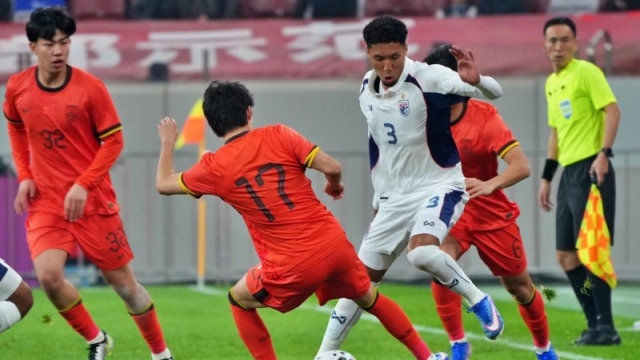 สื่อเวียดนามยังทึ่ง !! วิเคราะห์ จุดแข็ง-จุดอ่อน “ทีมชาติไทย U23” ก่อนปะทะ ทีมชาติเวียดนาม ล้างตารอบชิงซีเกมส์