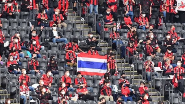 ฮือฮา !! ทีมดังญี่ปุ่น โพสต์ขึ้นหน้าหนึ่ง “นักเตะไทย” ยังมีเพชรเม็ดงามอีกหลายคน 