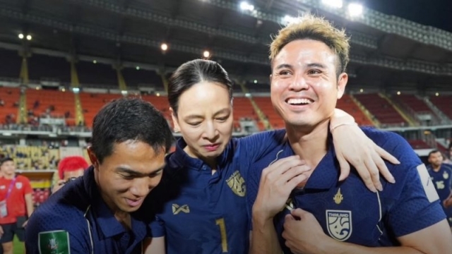 “มาดามแป้ง” โพสต์เคลื่อนไหว !! เปิดความรู้สึกในใจ “ทีมชาติไทย” พลิกสถานการณ์เข้า “รอบสุดท้าย” เอเชียได้สำเร็จ