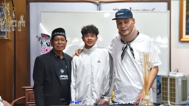 ฮือฮา !! ชาดา จัดให้ประกาศเงินอัดฉีด “หมอนทองวิทยา” หากยิงประตูได้เม็ดละเท่าไหร่ 