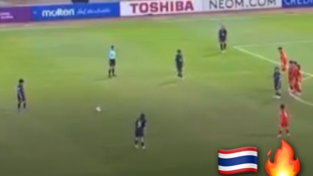 จีนเจอแน่ !! ชมช็อต “ทีมชาติไทย U20” ฟรีคิกสุดช็อก 35 หลา บอลพุ่งเสียบตาข่าย สะเทือนเอเชีย