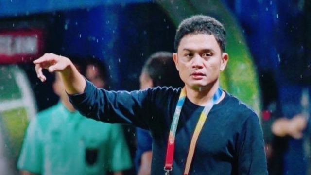 สุดช็อก !! “โจ้ 5 หลา” โพสต์เดือดกลางดึก เกิดอะไรขึ้น !!!!