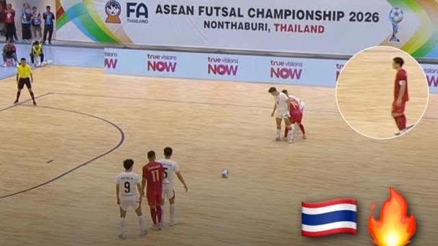 สนามแทบแตก !! ชมช็อตวินาที “ทีมชาติไทย” ได้จุดโทษ ทะลวงตาข่ายอินโดนีเซีย ก่อนคว้าแชมป์