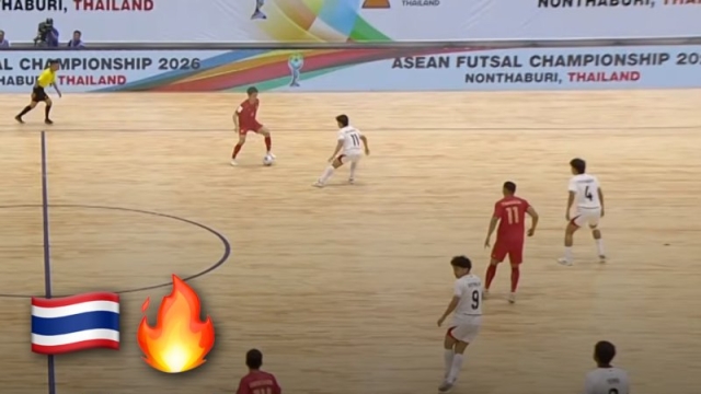 สนามแทบแตก !! ชมช็อตช็อกแฟนอินโด “ปาณัสม์” ซัดลูกไฟพา “ทีมชาติไทย” พลิกแซงอินโดคว้าแชมป์