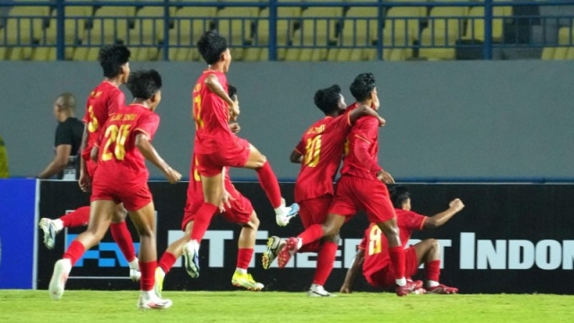 สุดช็อก !! ทีมชาติไทย U17 โดน “ทีมชาติเมียนมา” ยิงขึ้นนำ 1-0