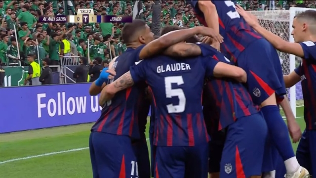 อัล อาห์ลี สุดช็อก !! โดนทีมอาเซียนบุกขึ้นนำ JDT 1-0