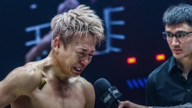 ทาเครุ แถลงข่าวอำลา !! เปิดชื่อ “หนึ่งยอดนักชกไทย” ที่อยากดวลด้วย นอกเหนือจาก รถถัง จิตรเมืองนนท์