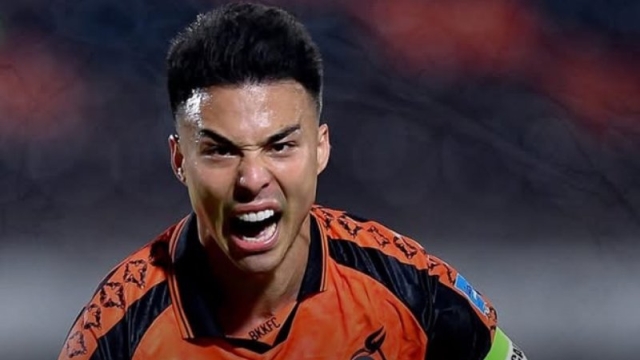 เอาแล้วไง! Transfermarkt ขึ้นข้อมูล 2 ทีมยักษ์ไทยลีกเตรียมคว้า “ชาริล ชัปปุยส์”