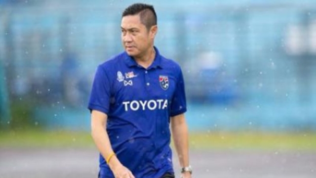 ปิยะพงษ์ ผิวอ่อน ตำนานทีมชาติไทย !! ฟันธงผล “ทีมชาติไทย” บุกปะทะ ทีมชาติจีน