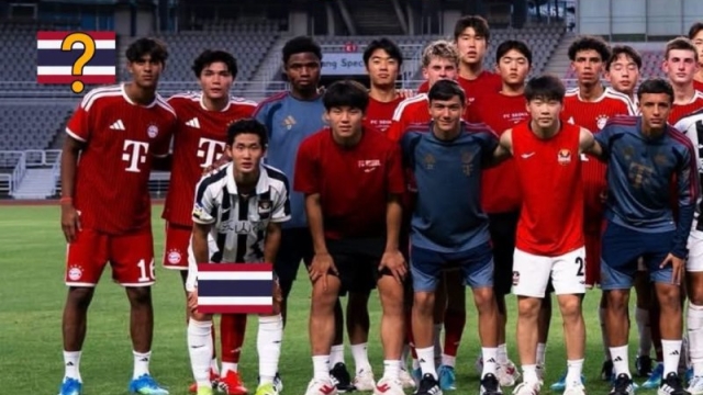 น้องวอร์มอัพ ลงทีมปะทะ อายัน สำราญโบส !! เอฟซี โซล U-18 พลิกชนะ Bayern Munich World Squad