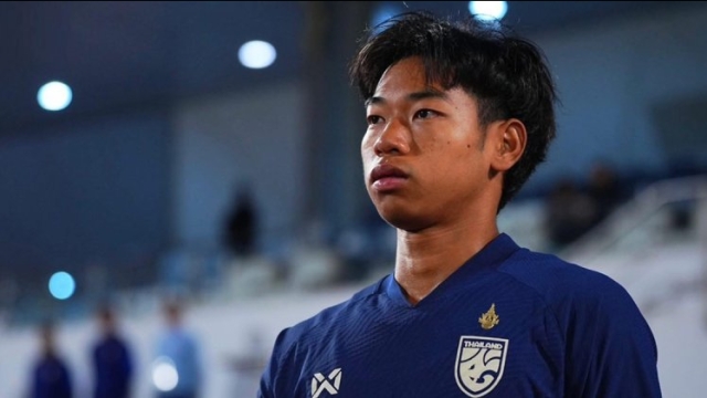 เปิดโฉม 5 แข้ง !! ติด “ทีมชาติไทย” ชุดใหญ่ เป็นครั้งแรก ขุนพลล่าแชมป์ AFFCup 2026