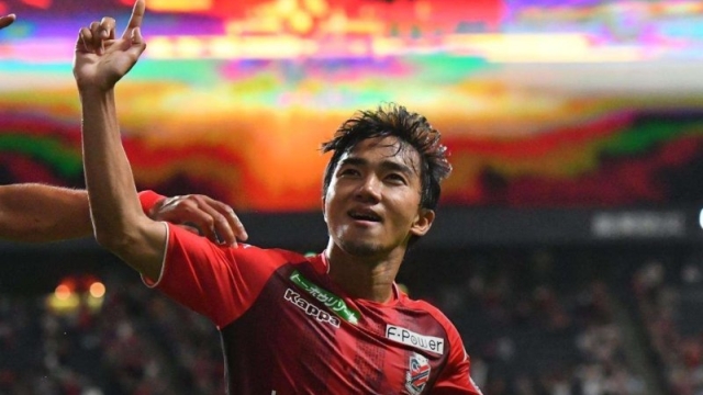 ความรู้สึกแฟนญี่ปุ่น !! หลังเห็น “ชนาธิป” แนวรุกทีมชาติไทย ติดทีมยอดเยี่ยมตลอดกาล คอนซาโดเล่ ซัปโปโร