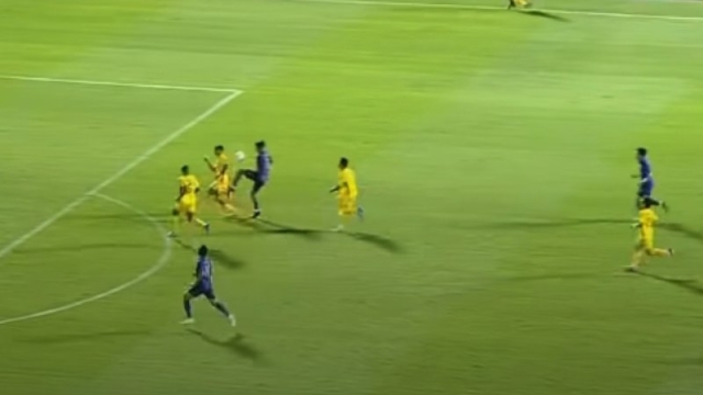ชมช็อต 4 ประสานงาน “ทีมชาติไทย” ทะลวงตาข่าย “มาเลเซีย” 3-4 คนเอาไม่อยู่
