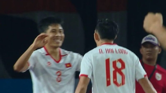 อินโด งานเข้าแล้ว !! โดน “ทีมชาติเวียดนาม” บุกยิงนำ 2-0
