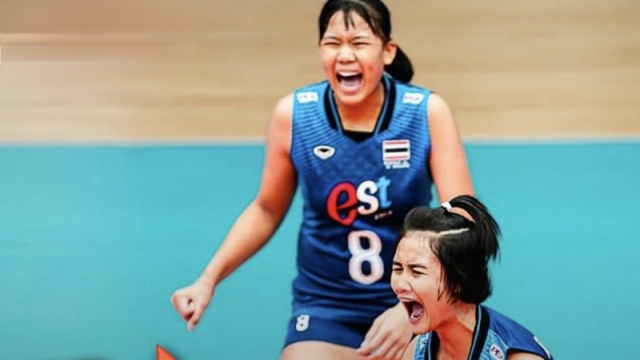 ไทยสะเทือนเวทีโลก !! “วอลเลย์บอลหญิงทีมชาติไทย” ช็อกโลกทุบชนะ ทีมชาติโปแลนด์ ศึก U17 ชิงแชมป์โลก