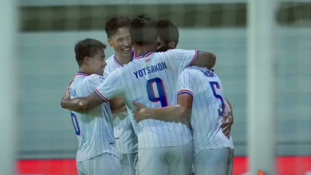 สื่อต่างชาติเปิดเกรด “ทัพช้างศึก” เจ๋งสุด 9 เต็ม 10 เกมบุกดับสิงคโปร์คาบ้าน