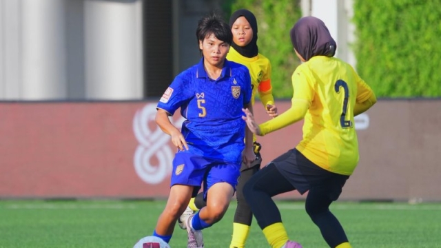 มาเลเซีย สุดอึ้ง! โดน “ทีมชาติไทย” ถล่มอย่างยับ ทะลุเข้าชิงศึกฟุตบอล Srikandi Merdeka Cup 2026