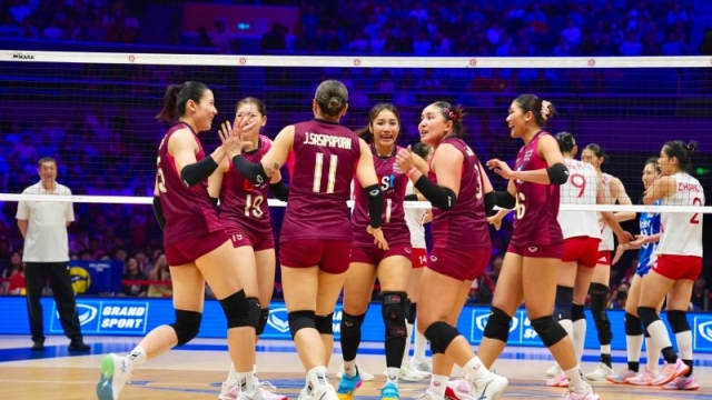 ชื่อนี้โด่งดังทั่วแผ่นดินมังกร !! สื่อจีนเปิดโฉมผู้เล่น “ตัวแบกทีมสาวไทย” พังกำแพงยักษ์ทำจีนแพ้คาบ้าน