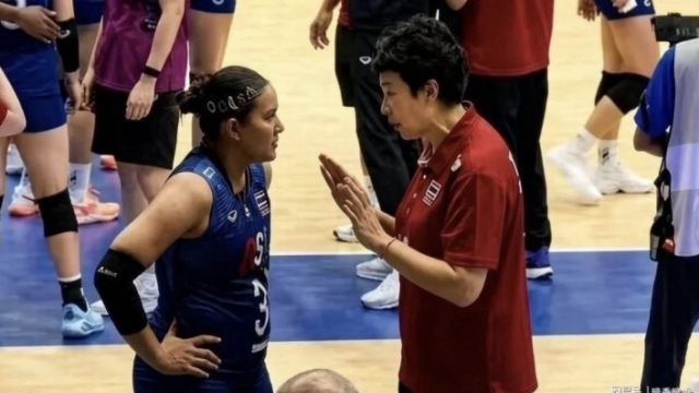 แพ้ไทยเป็นเรื่อง !! สื่อจีนเดือดระอุเปิดประเด็นร้อน “เจ้า หย่ง” หลังแพ้ไทย ชี้ชัด “เฝิง คุณ” ทำไมถึงแตกต่าง