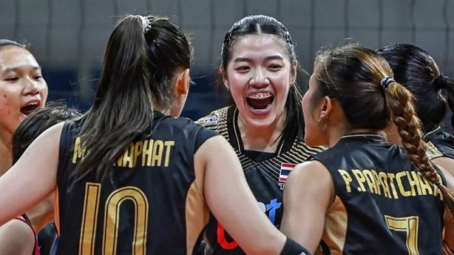 คอมเม้นท์แฟนเหงียนช็อก !! ยอดทีมแกร่งเวียดนามโดน “เด็กไทย” ถล่มยับขาดลอย