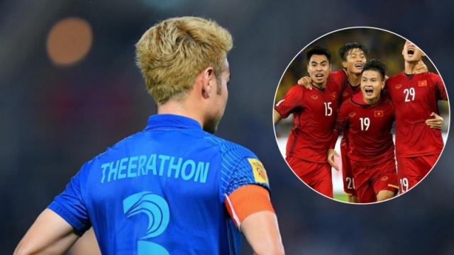 ค้านสายตา !! แฟนบอลสงสัย เกิดอะไรขึ้น 3 แข้งเทพ ฮัดสันไม่เรียกติด “ทีมชาติไทย” FIFA ASEAN Cup 2026