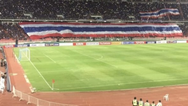วันนี้แฟนไทยห้ามพลาด !! 3 ช่องทางชมสด “ทีมชาติไทย” 2 ชุด ลงสนามรายการใหญ่