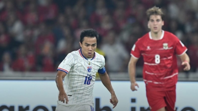 แฟนเวียดนามแห่คอมเม้นท์เพียบ !! หลังเห็น “ทีมชาติไทย” 10 คน ทำอินโดเกือบคาบ้าน นัดชิง FIFA ASEAN Cup 2026