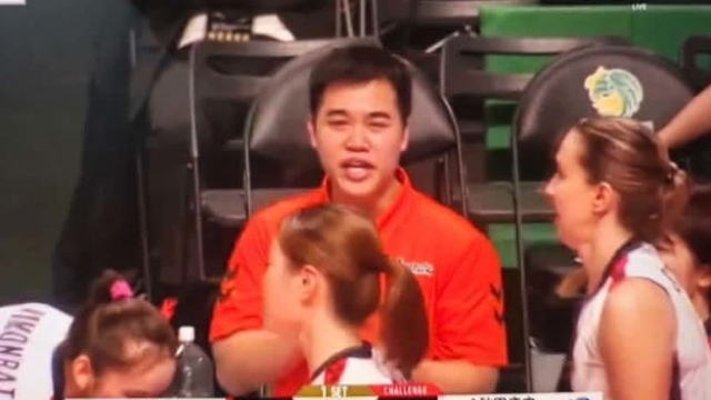 ฮือฮา !! โค้ชไทยคนแรกในประวัติศาสตร์ คุมทีมดัง “วอลเล่ย์บอลหญิงญี่ปุ่น”