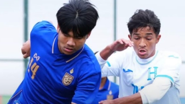 สุดช็อก !! ทีมชาติไทย โดน “ฮอนดูรัส” ถล่มยับ ศึกฟุตบอลโลก U15