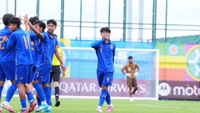 ทีมชาติญี่ปุ่น สุดช็อก !! โดน “ทีมชาติไทย” บุกยิงขึ้นนำ 1-0